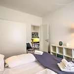 Modern - Happy Lugano