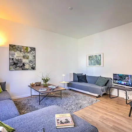 Modern - Happy Apartment Lugano