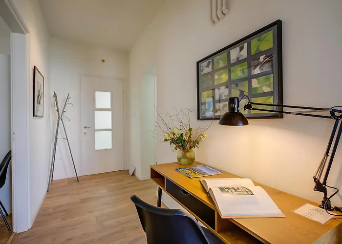 Modern - Happy Lugano