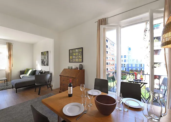 Modern - Happy Lugano