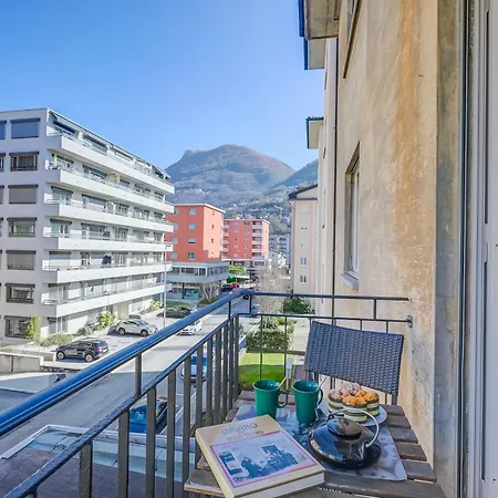 Apartment Modern - Happy *